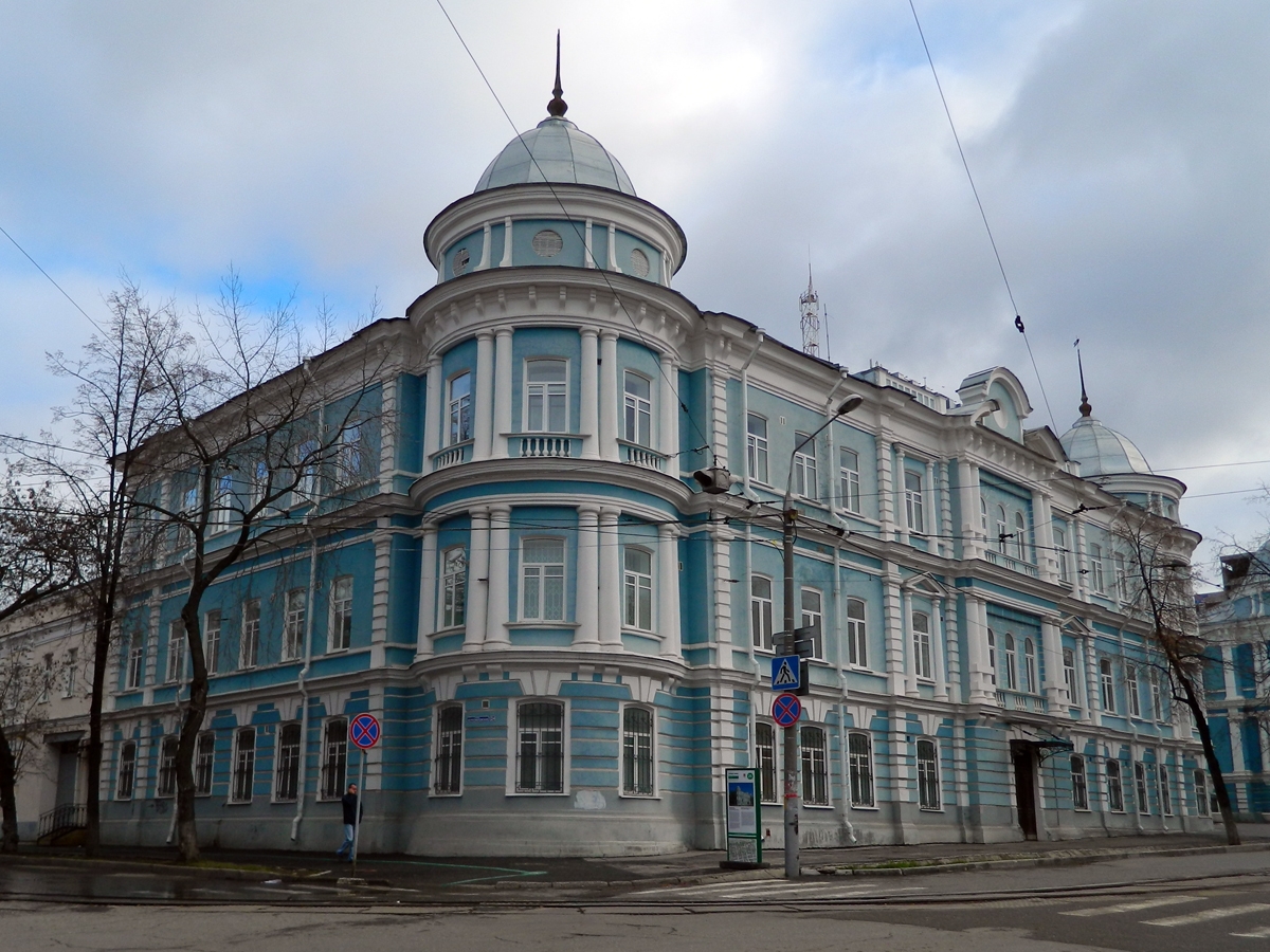 Домашний пермь. Дом Тупицыных в Перми. Особняк Купцов Тупицыных Пермь. Дом промышленников Тупицыных (крестьянский поземельный банк). Купеческий дом Тупицына Пермь.